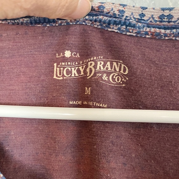 Lucky Brand Women's Blue and Red Geometric Tee - Picture 2 of 3